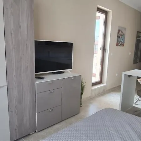 Valencia Gardens Terrace * Nessebar